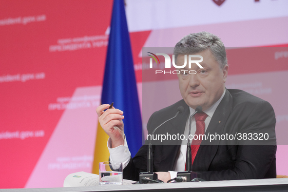  Ukrainian President Petro Poroshenko holds a press-conference in Kiev, on December 29, 2014. 