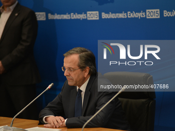 Prime Minister Antonis Samaras announcing his defeat by Alexis Tsipras(
