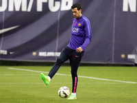 BARCELONA -march 21- SPAIN: Sergio Busquets in the training before the match against Real Madrid, held in the field of the Joan Gamper sport...