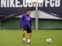 BARCELONA -march 21- SPAIN: Xavi Hernandez in the training before the match against Real Madrid, held in the field of the Joan Gamper sports...