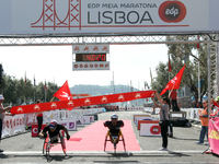 The british David Weir won the Lisbon Half-Marathon Wheelchair Racing 2015 on the 22th of March, 2015, in 43 minutes and 21 seconds. ( 