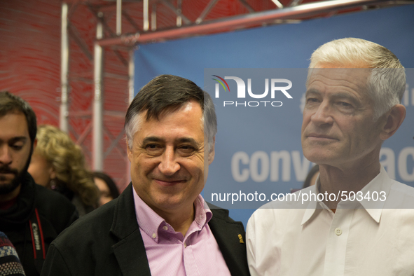 James Nachtwey and Gervasio Sánchez after give a conference in the office of the UNAV in Madrid, Spain, on March 27, 2015. 