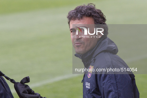 Barcelona, Spain. 2015 April 4. Luis Enrique Martínez, coach of FC Barcelona, during the training session of April 4 at Ciutat Esportiva Joa...