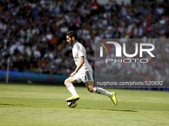 SPAIN, Madrid:Real Madrid's Spanish midfielder Isco Alarcon during the Spanish League 2014/15 match between Real Madrid and Eibar, at Santia...