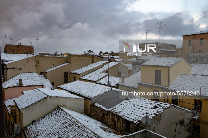 A view after snowfall on 24 March 2020, in Lanciano, Abruzzo, Italy. (Photo by Federica Roselli/NurPhoto)