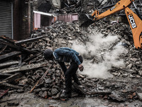Rescue team is cleaning debris at Bhaktapur, Nepal May 9 2015. (