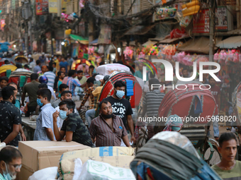 A busy street seen at the Chawk Bazar in Dhaka, Bangladesh on September 3, 2020.  (