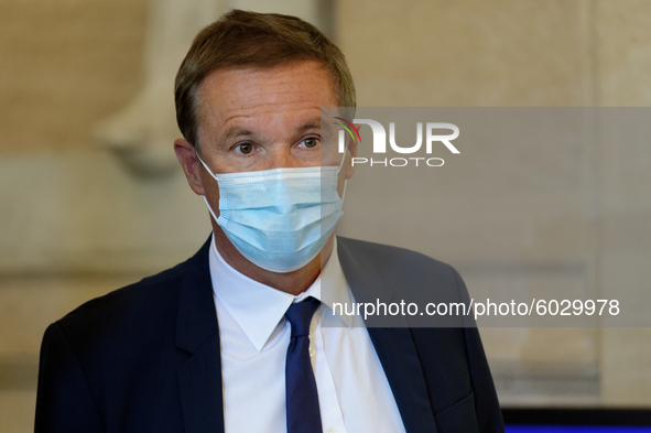  French menber of Parliament  Nicolas Dupont Aignan leaves the session of questions to the government at the French National Assembly in Par...