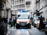 This Friday, September 25, 2020, shortly before noon, a man armed with a knife or a machete attacked people in the rue Nicolas Appart in the...