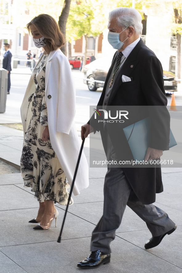 Isabel Preysler y Mario Vargas Llosa  arriving at the headquarters of the Royal Spanish Academy to attend the opening of the academic year o...