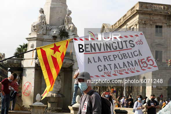 Protests against the King of Spain, Felipe VI, for his visit to Barcelona, on 09th October 2020. 