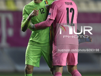 Pavao Pervan of Austria and Ciprian Tatarusanu of Romania during the UEFA Nations League match between Romania v Austria, in Ploiesti, Roman...