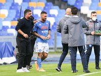 Matteo Politano of SSC Napoli celebrates with Gennaro Gattuso manager of SSC Napoli scoring third goal during the Serie A match between SSC...