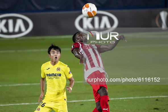 Takefusa Kubo of Villarreal CF (L) and Midfielder of Sivasspor Isaac Cofie   during  Europa League  match betwee Villarreal CF and Sivasspor...