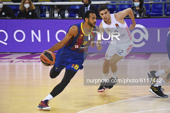 Adam Hanga and Carlos Alocen during the match between FC Barcelona and Real Madrid, corresponding to the week 5 of the Euroleague, played at...