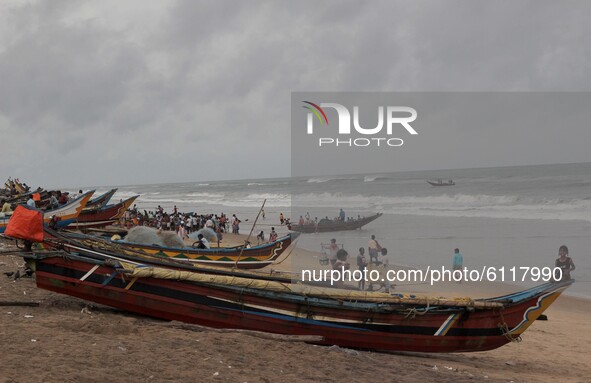 Sea fishing country boats anchor at the Bay of Bengal beach at Puri, 65 km away from the eastern Indian state Odisha's capital city Bhubanes...