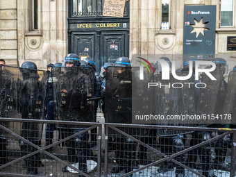 About one hundred high school students blocked the entry of their school in Paris, France, on November 3, 2020. Quickly the police came to u...