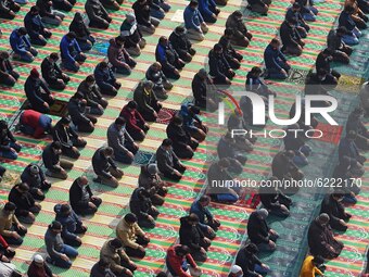 Muslims perform Friday congregational prayers with social distancing in Srinagar, Kashmir on November 27, 2020. Jammu and Kashmir reported 4...