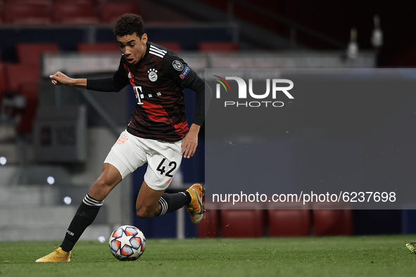 Jamal Musiala of Bayern in action during the UEFA Champions League Group A stage match between Atletico Madrid and FC Bayern Muenchen at Est...