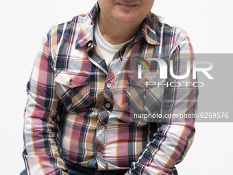 The actor Secun de la Rosa poses for portraits during the presentation of 