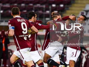 Armando Izzo of Torino FC and Gleison Bremer of Torino FC celebrates with his teammates during the Serie A football match between Torino FC...