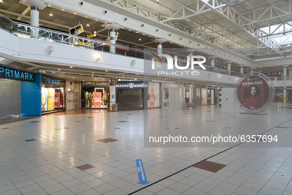 Aspect that the Valle Real Shopping Center in Santander, Spain on January 16, 2021 presented, all closed and without people after the entry...