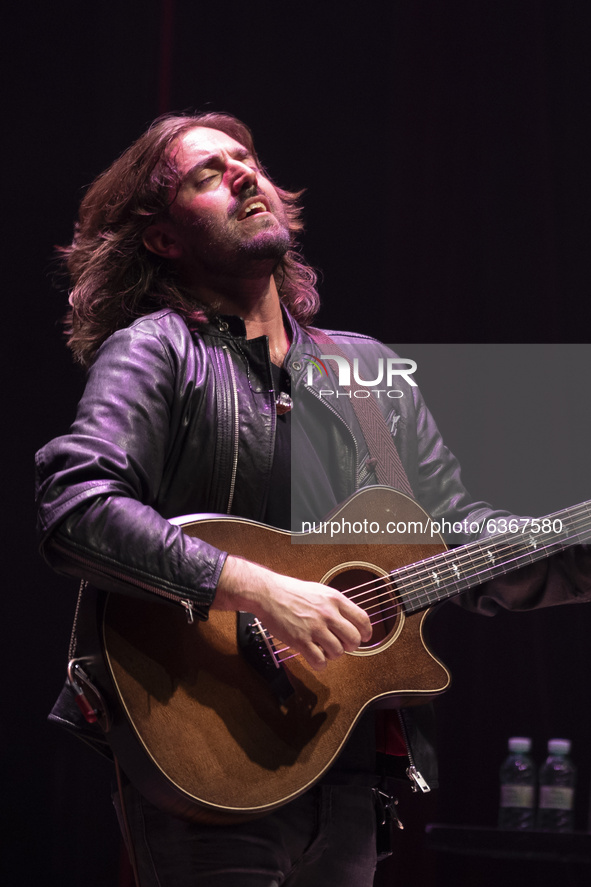 Spanish singer Andres Suarez performs on stage during Inverfest Festival at Teatro Circo Price on January 20, 2021 in Madrid, Spain.  