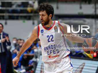 Vasilije Micic of Anadolu Efes in action during the EuroLeague Basketball match between Zenit St. Petersburg and Anadolu Efes Istanbul on Ja...