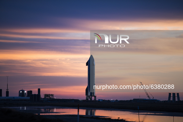 Starship SN9 at dawn at SpaceX south Texas launch site. January 14th, 2021. 