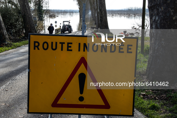 A general view of Lot-et-Garonne, the Garonne river after the historic floods, in Lot-et-Garonne, France, on February 5, 2021. 