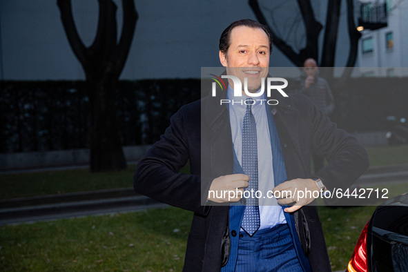 Stefano Accorsi attends the Giorgio Armani fashion show during Milan Men's Fashion Week Fall/Winter 2020/2021 on January 13, 2020 in Milan,...
