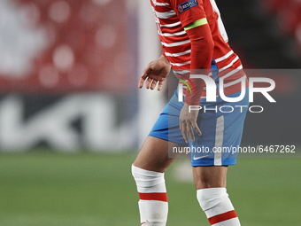 Angel Montoro of Granada controls the ball during the UEFA Europa League Round of 32 match between Granada CF and SSC Napoli at Estadio Nuev...