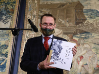 Andrzej Betlej, the directior of the Wawel Royal Castle, gives a speech during the major exhibition 'All the King’s Tapestries: Homecomings...