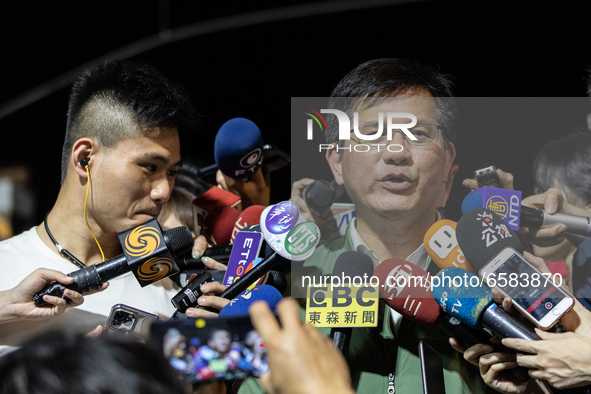 Lin Chia-Lung Minister of Transportation and Communications of the Republic of China talking to the press and giving the last news known abo...