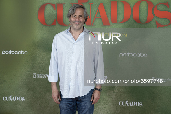  Director Toño Lopez attends 'Cuñados' photocall at the Callao cinema on April 06, 2021 in Madrid, Spain. 