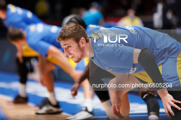 TJ Cline of Maccabi Playtika Tel Aviv during warm-up ahead of the EuroLeague Basketball match between Zenit St Petersburg and Maccabi Playti...