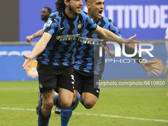 Matteo Darmian (L) of FC Internazionale celebrates with Lautaro Martinez (R) after scoring the his team's first goal during the Serie A matc...
