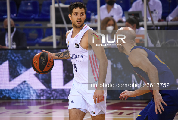 Nicolas Laprovittola and Nick Calathes during the match between FC Barcelona and Real Madrid, corresponding to the week 30 of the Liga Endes...