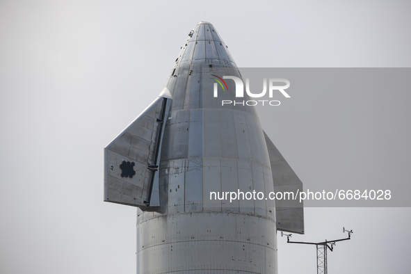 SpaceX Starship SN15 with its fins untied and open on May 4th, 2021, in Boca Chica, Texas, after a scrubbed launch attempt.  