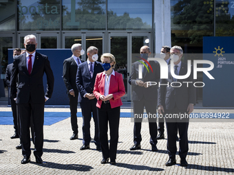 Family Photograph at Social summit of the European Commission in Porto, at the Palacio de Cristal in Porto, which was attended by several pr...