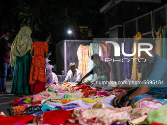 During pandamic people are shoping for upcoming Eid-Ul -Fitr on the holy month of ramadan in Dhaka, Bangladesh on May 08, 2021.  (