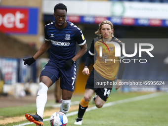 James Olayinka of Southend United (on loan from Arsenal during Sky Bet League Two between Southend United and Newport Countyat Roots Hall St...