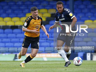 L-R Newport County's Padraig Amond and Shaun Hobson of Southend United  during Sky Bet League Two between Southend United and Newport County...