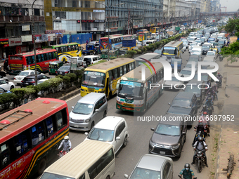 Traffic jam during the COVID-19 coronavirus pandemic in Dhaka, Bangladesh, on May 9, 2021 (