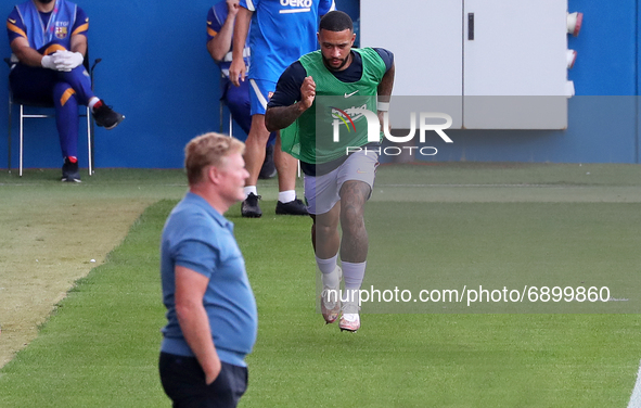 Memphis Depay and Ronald Koeman during the friendly match between FC Barcelona and Girona FC, played at the Johan Cruyff Stadium on 24th Jul...