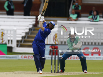 L-R Deepit Sharma  of London Spirit Women and Sarah Bryce of Oval Invincibles Women during The Hundred between London Spirit Women and Oval...