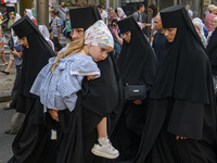  Priests of the Ukrainian Orthodox Church of Moscow Patriarchate, nuns and believers take part in religious procession in downtown Kyiv, Ukr...