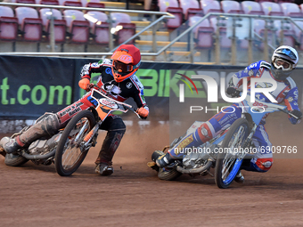 Jake Knight of Eastbourne Seagulls in the first turn with Connor Coles of Belle Vue Cool Running Colts during the National Development Leagu...