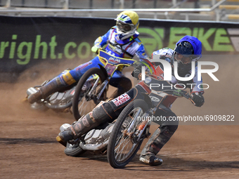 Jack Smith (Guest) of Belle Vue Cool Running Colts and Nathan Ablitt of Eastbourne Seagulls during the National Development League match bet...