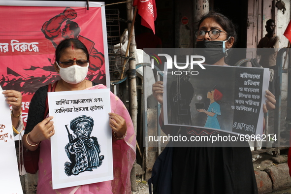 Indian Sex workers,All india Pragotishil Mahila Samity,WSS,NFIW and All india Student Association protest against the Taliban takeover of Af...